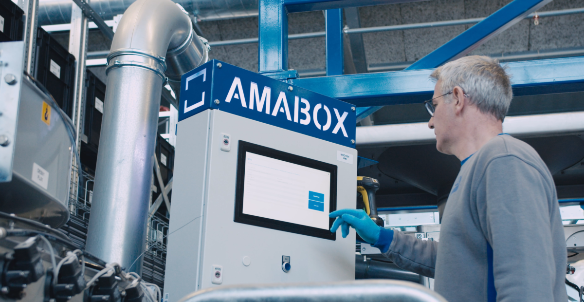 amabox at ufa. operator using amabox system. good working conditions.